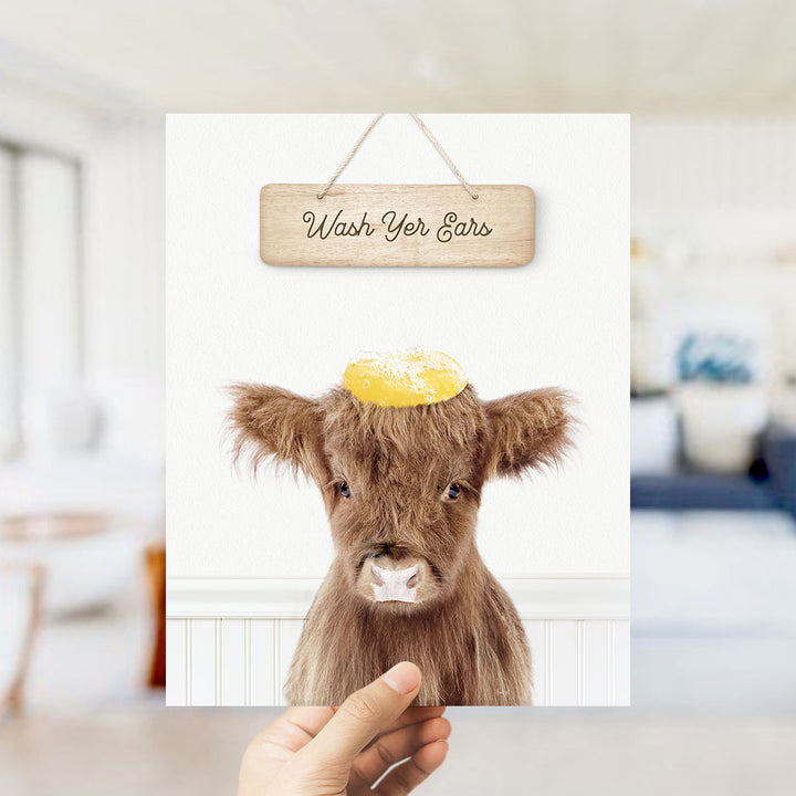 Baby Highland Cow "Wash yer ears" - Bathroom Cottage White