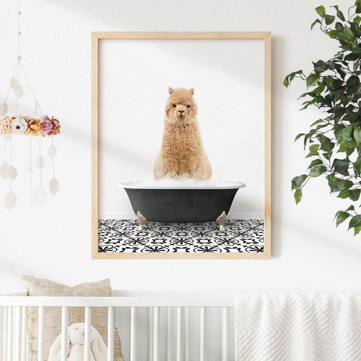 Alpaca in Stencil Black & White Bath