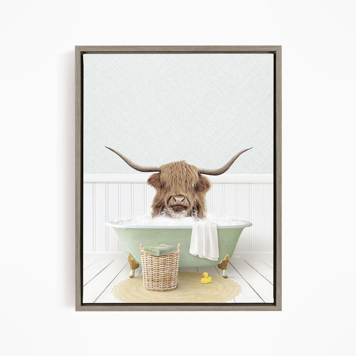 Highland Cow "Randall" in Cottage Green Bath