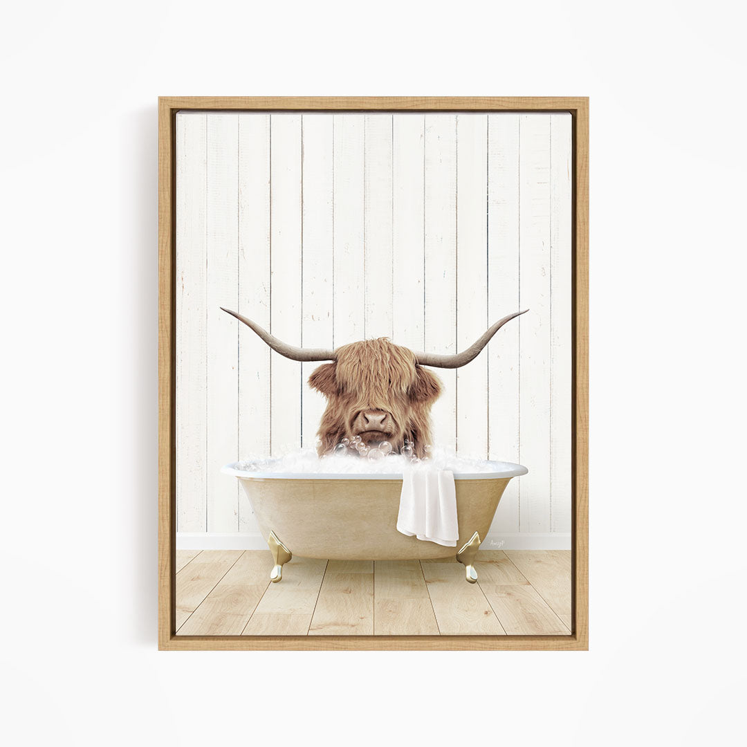 Highland Cow "Randall" in Farmhouse Bath