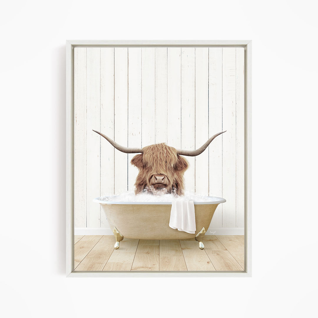 Highland Cow "Randall" in Farmhouse Bath