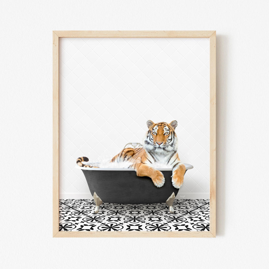 Tiger in Stencil Black & White Bath