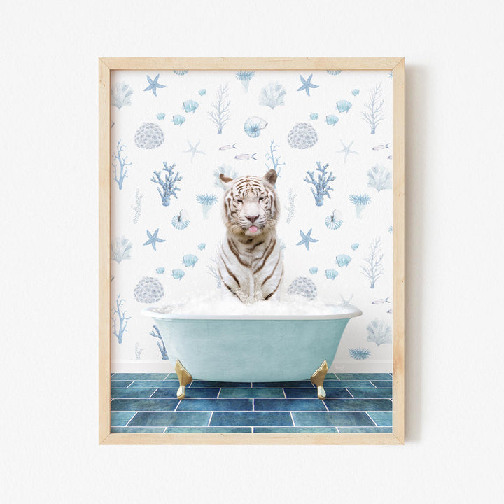 White Tiger in Under the Sea Bath