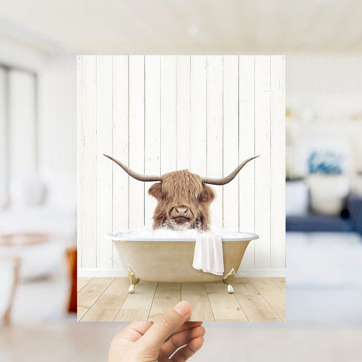 Highland Cow "Randall" in Farmhouse Bath